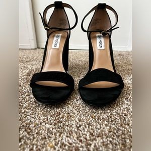Steve Madden Black open toed heels